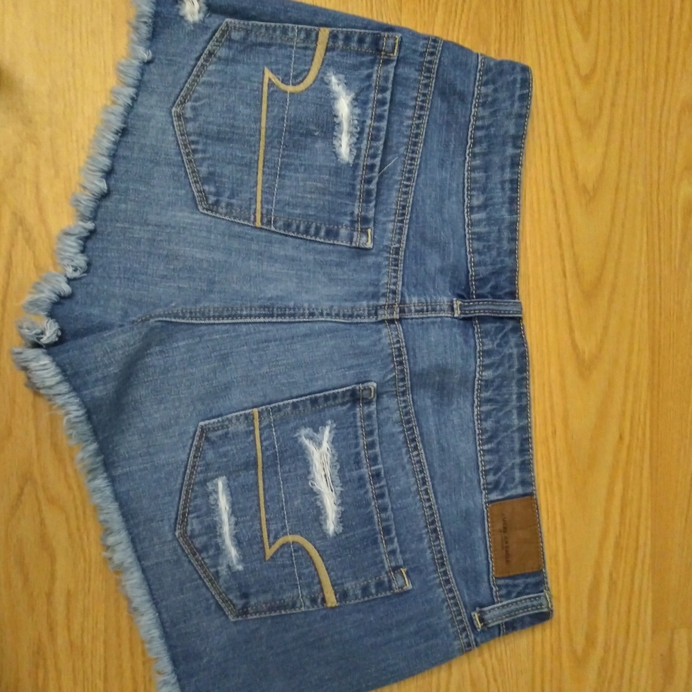 American Eagle Denim Jean Shorts size 6 - Picture 5 of 7